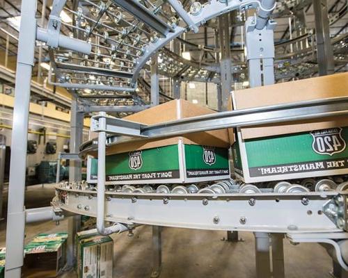 Cartons on spiral conveyor